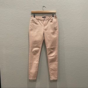 Kensie Jeans brand salmon tone pink slim fit jeans